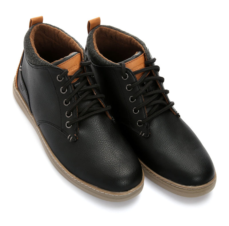 Skechers store helmer rolven
