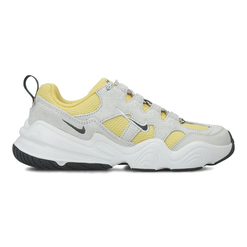 Ženske patike Nike W tech hera