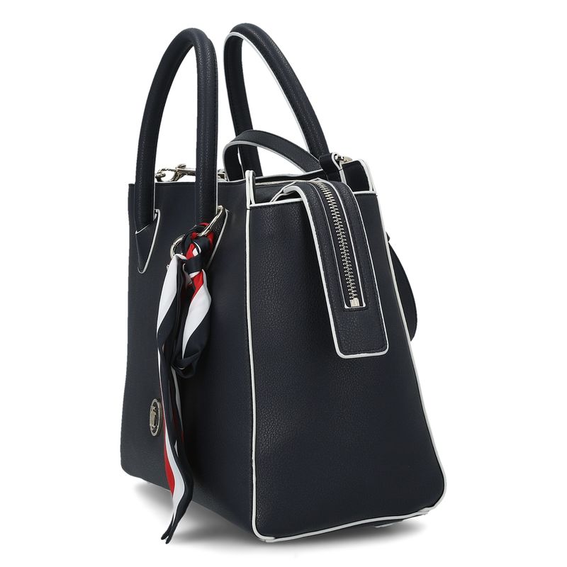 Tommy hilfiger best sale charming satchel