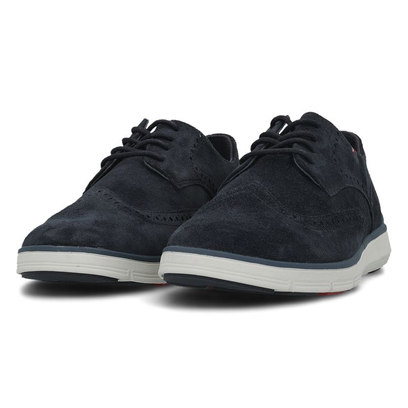 Tommy hilfiger lightweight city suede sales shoe