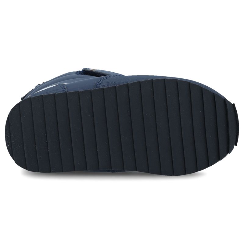 De ije izme Reebok CL SNOW JOGG