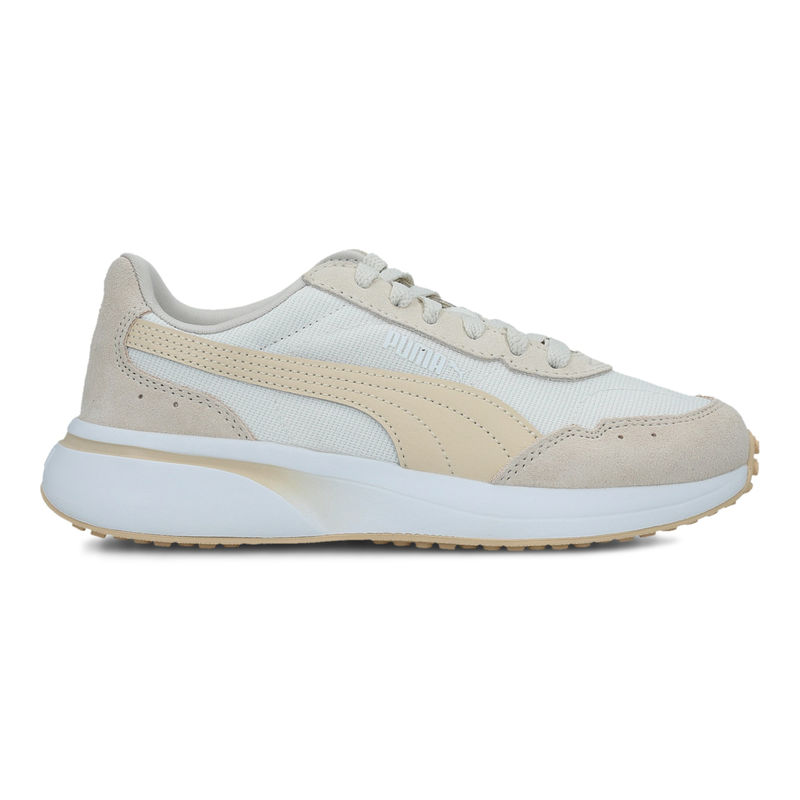 Ženske patike Puma R78 glance
