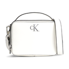 Ženska torba Calvin Klein Minimal Monogram Camera Bag18